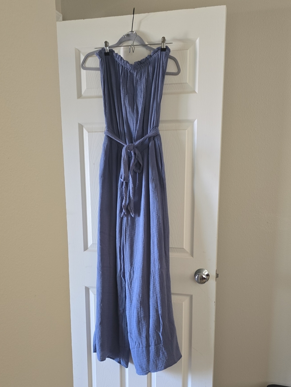 Evereve Blue Strapless Smocked Jumpsuit with Tie